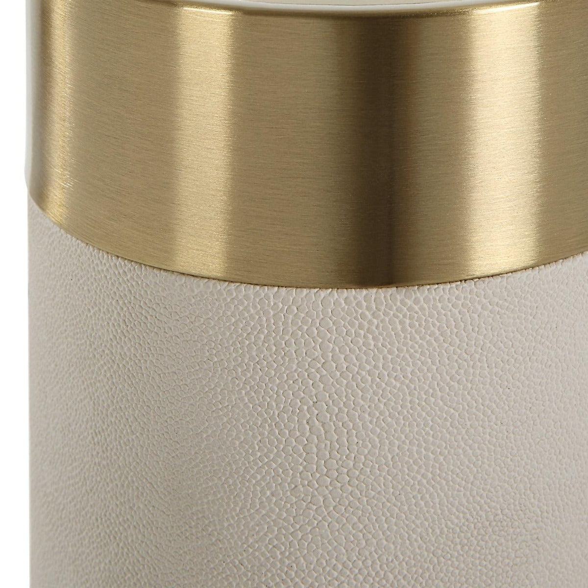 Wessex White Pillar Candleholders – Set of 2