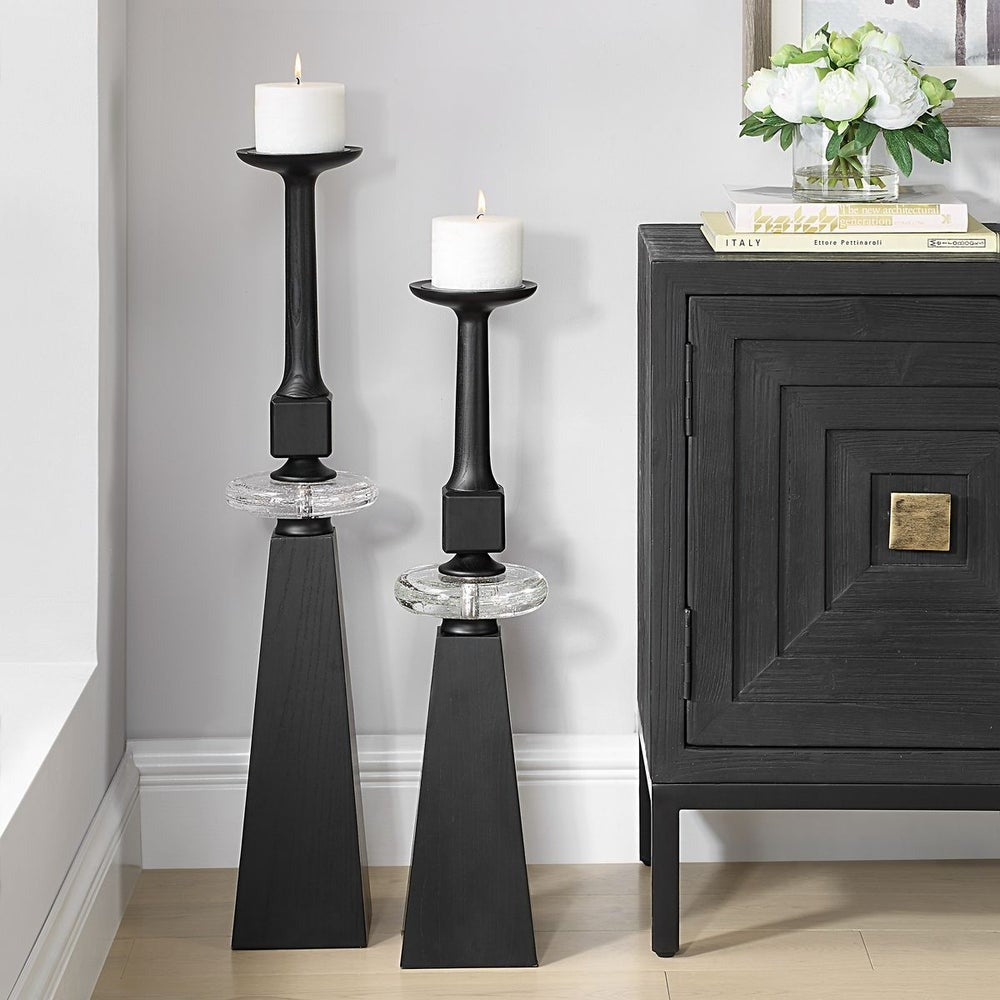 Ebon Glow Candleholders – Set of 2