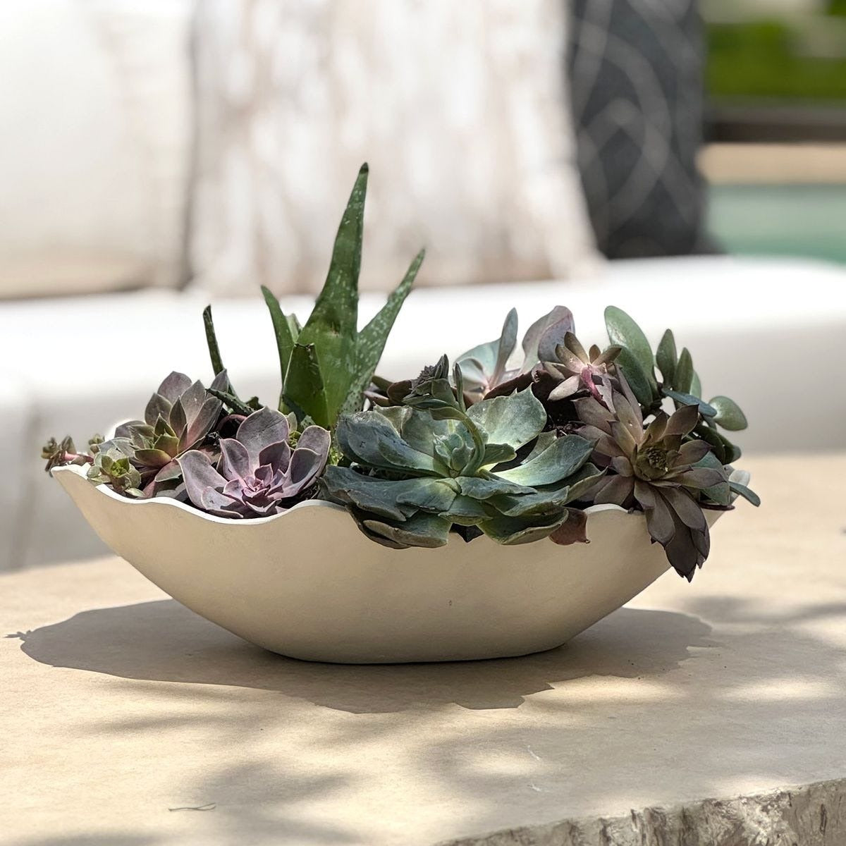 Obscura Warm White Outdoor Bowl