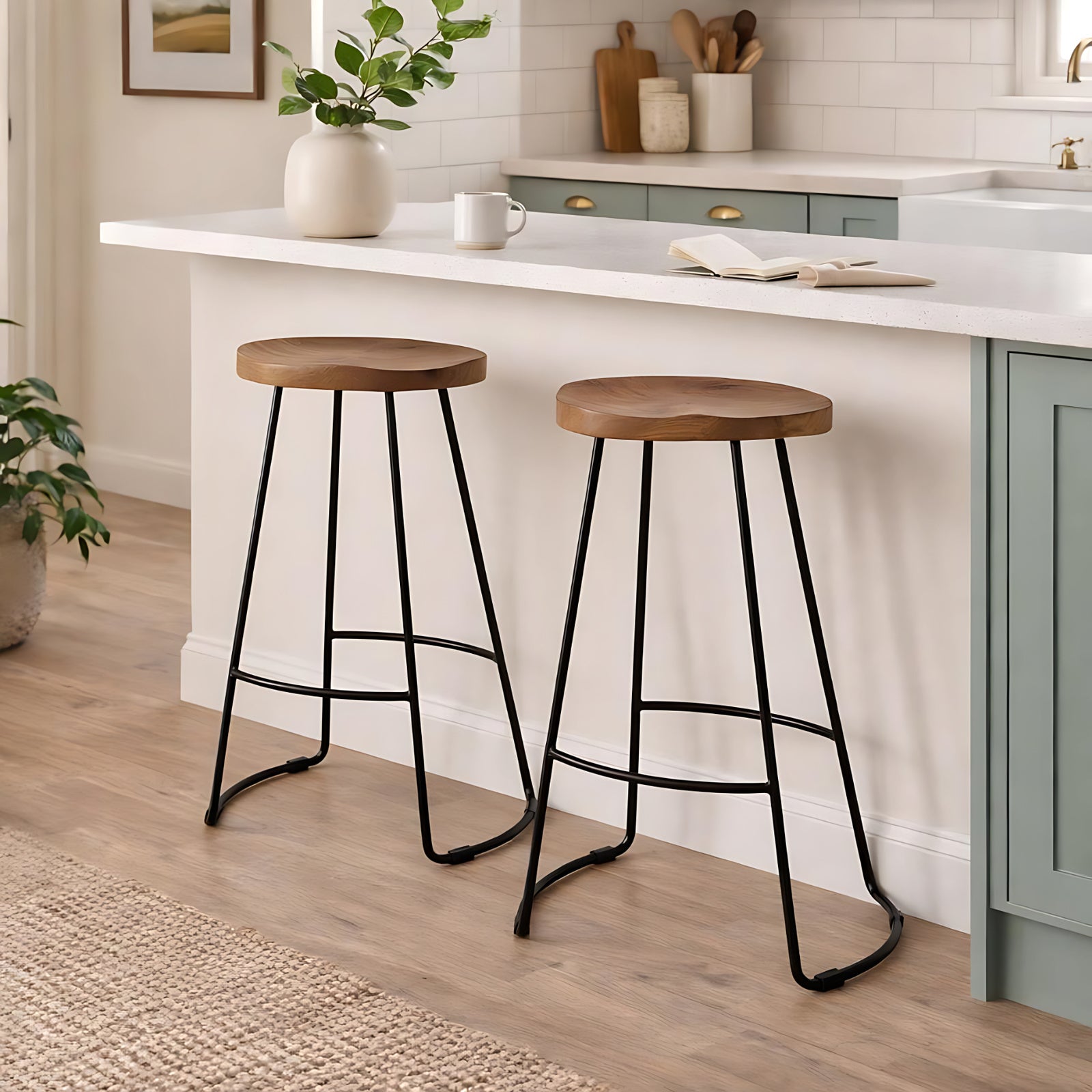 Franklin Hardwood Shaped Barstool