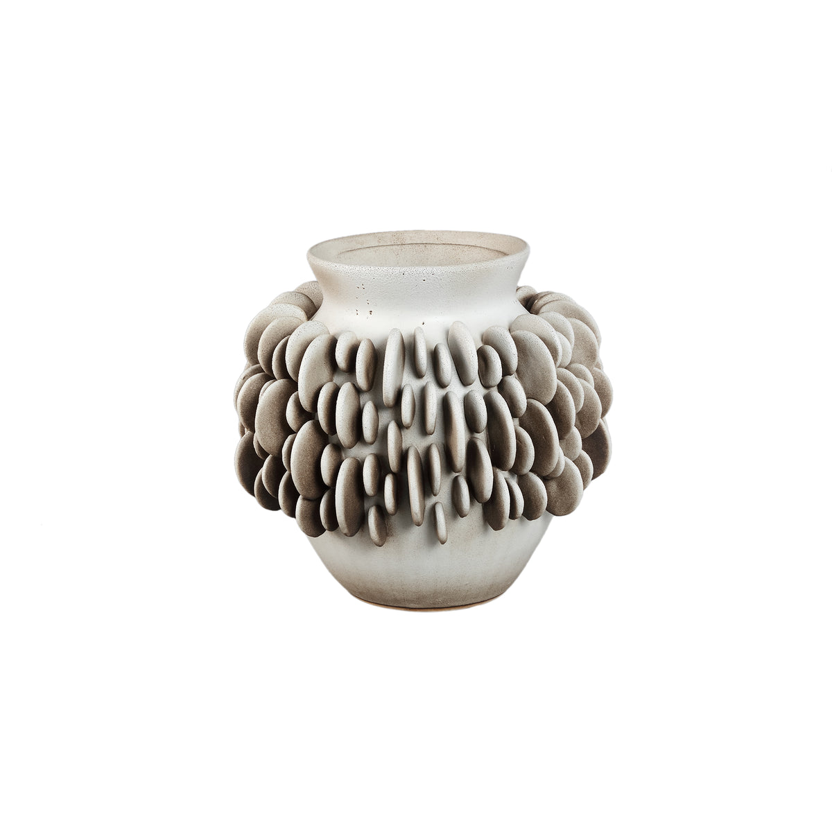 Wina beige scalloped ceramic vase, low, small