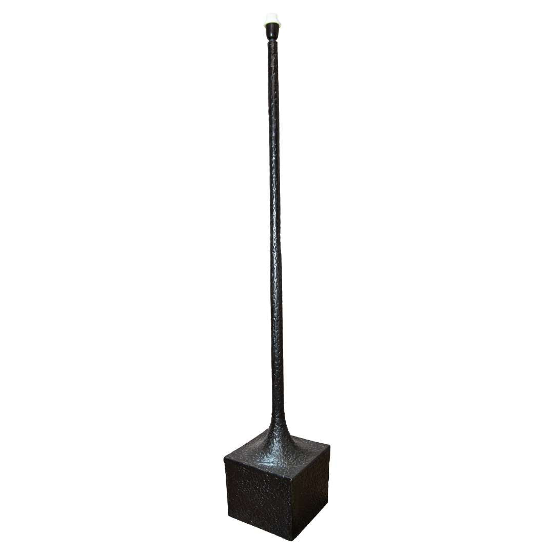 Jupiter Floor Lamp - Base Only