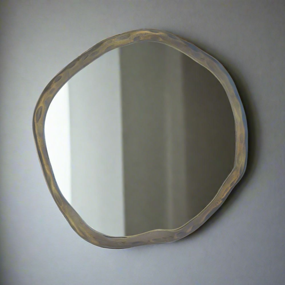Octavia Mirror