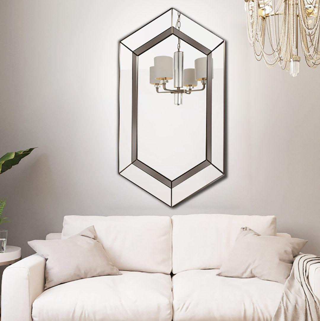 Vera Mirror