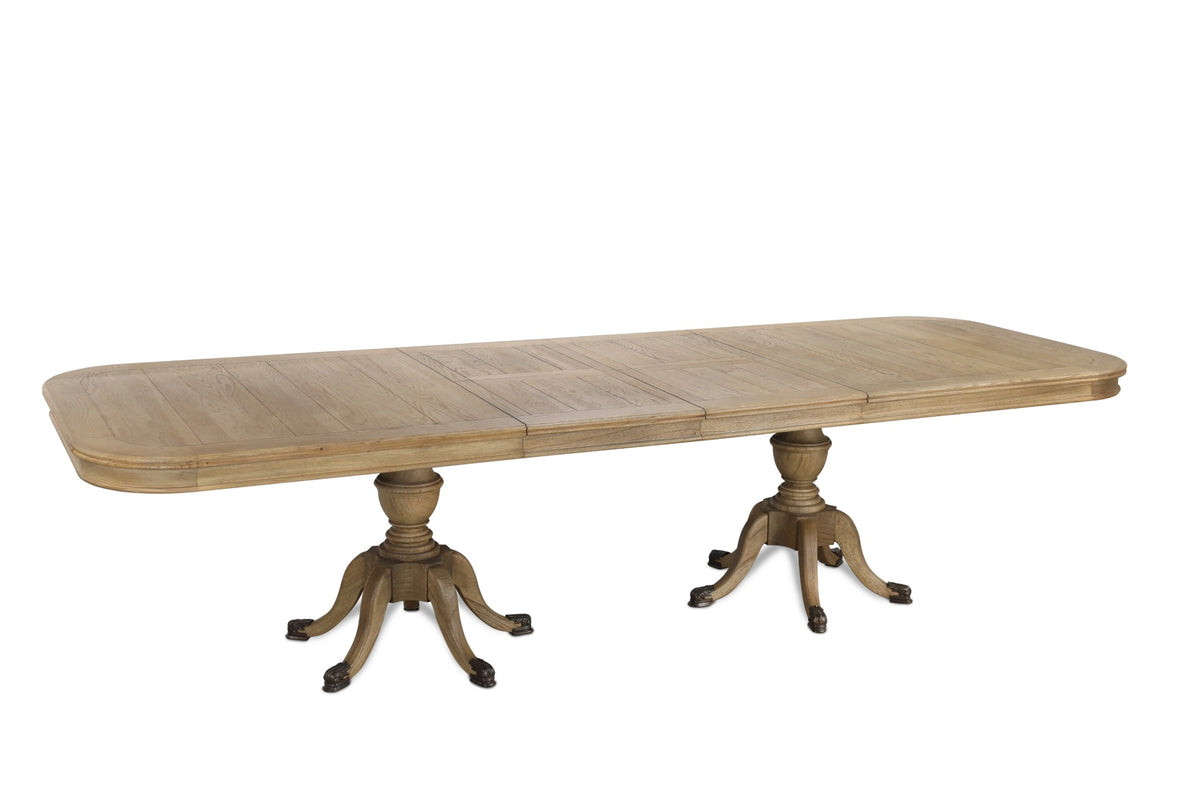 Buckingham Extending Solid Oak Dining Table – 210–310cm
