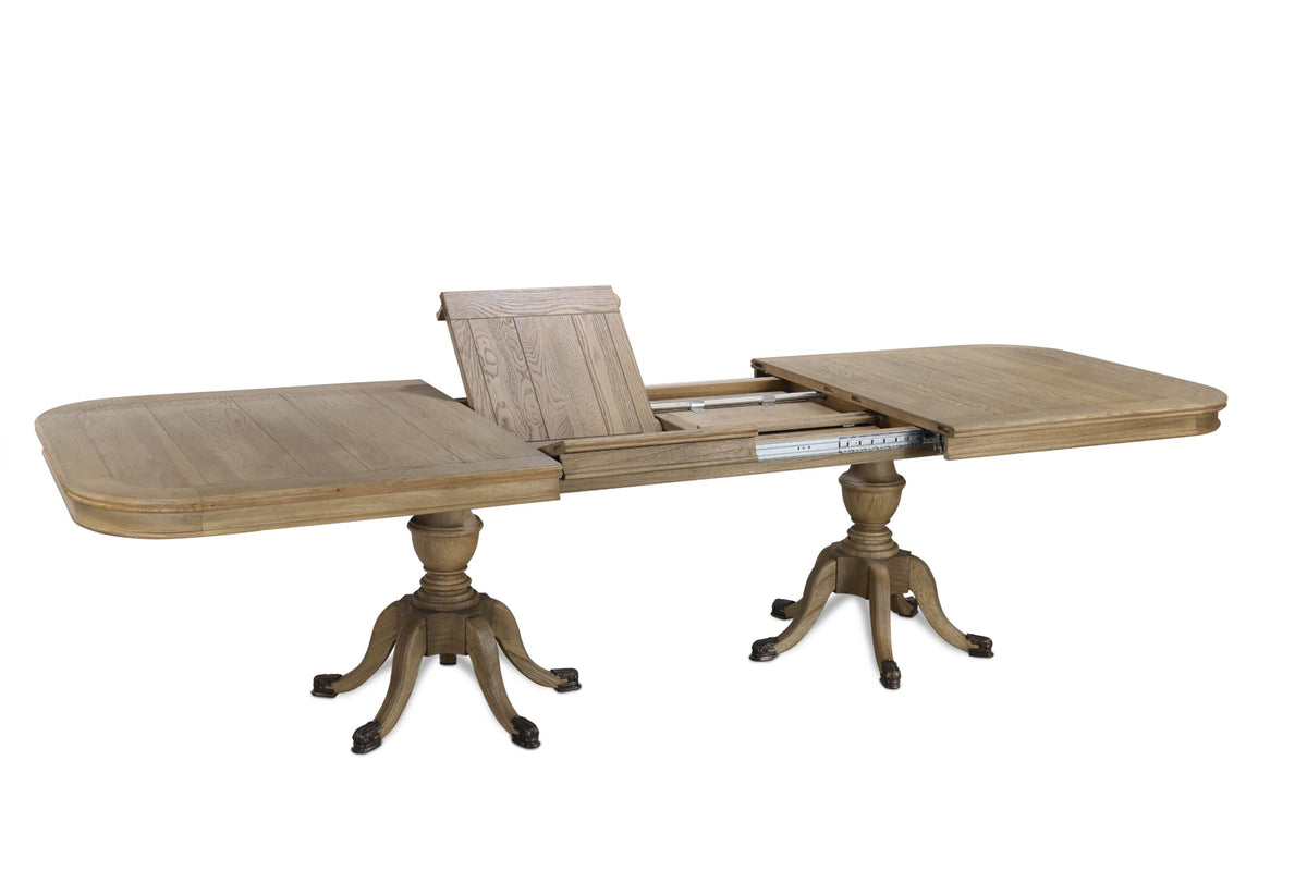 Buckingham Extending Solid Oak Dining Table – 210–310cm