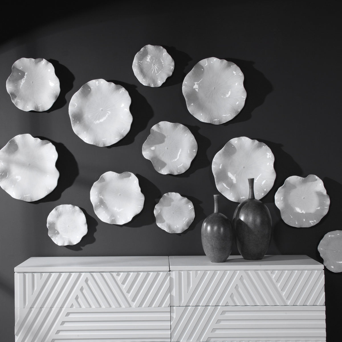Abella Ceramic Wall-Mounted Bowls – White, Set of 3