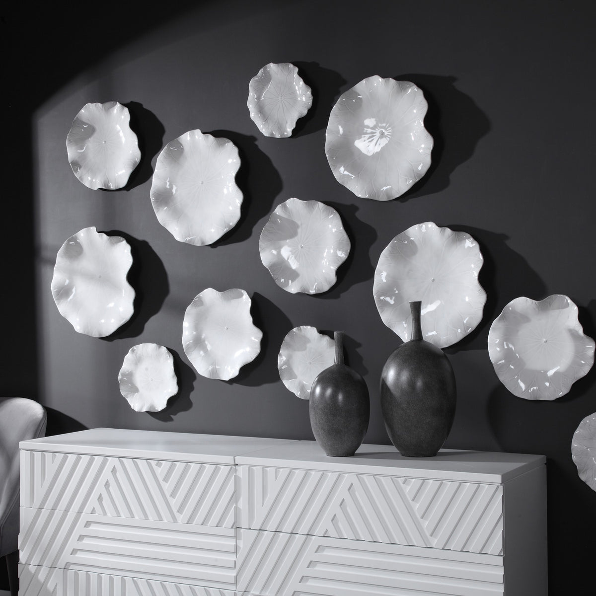 Abella Ceramic Wall-Mounted Bowls – White, Set of 3