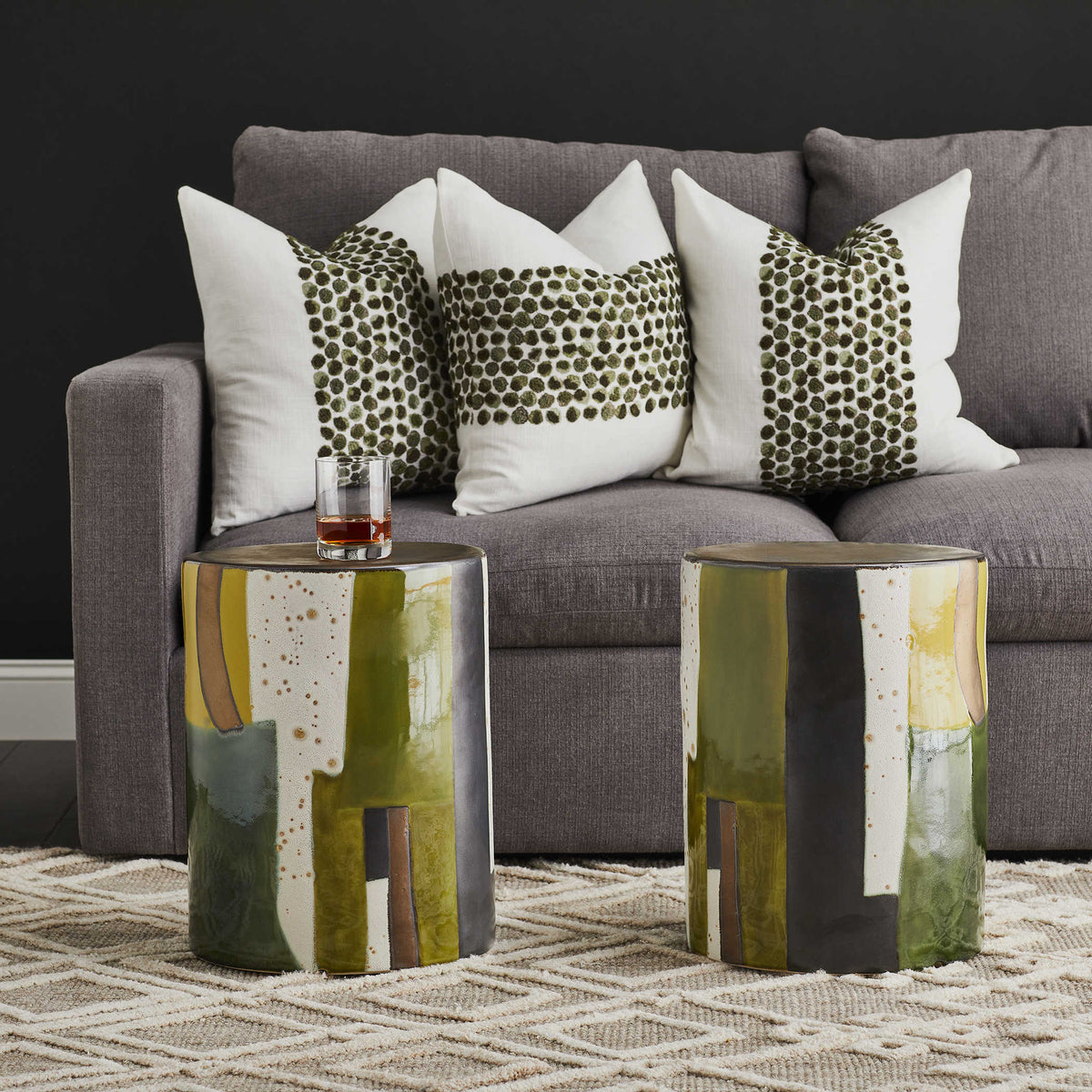 Graph Green Stool