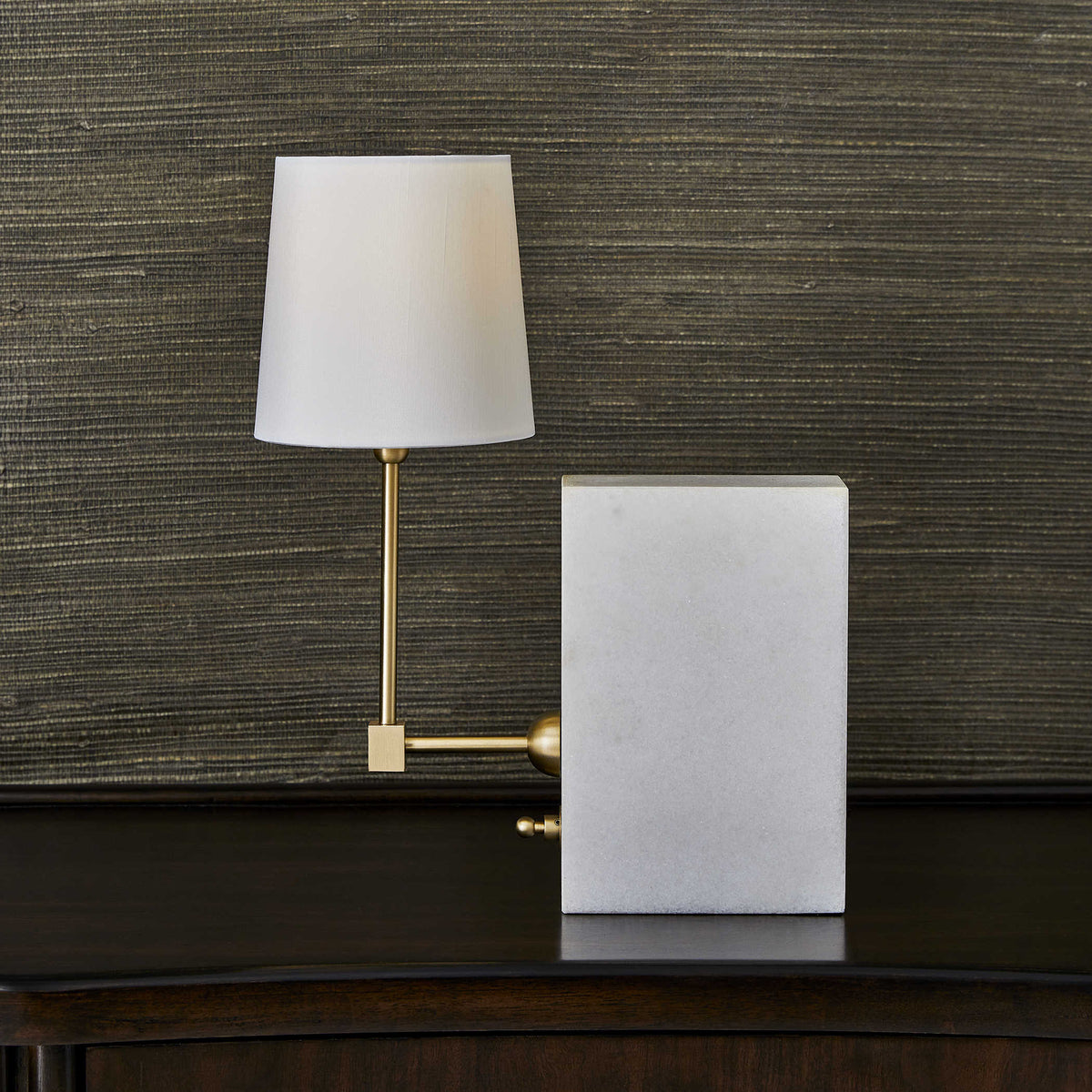 On a Shelf Mini Lamp – White Marble