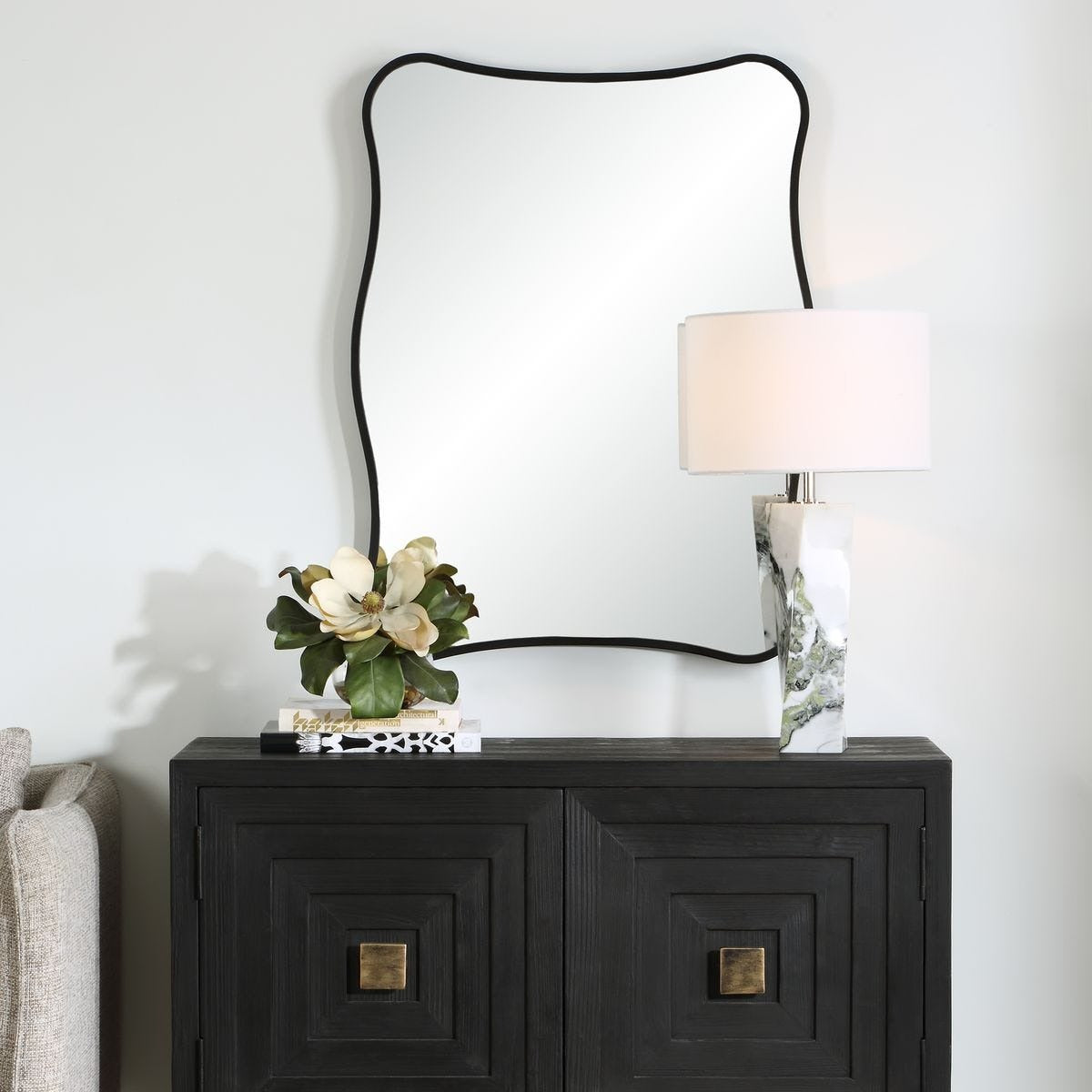 Pavia Vanity Mirror – Black