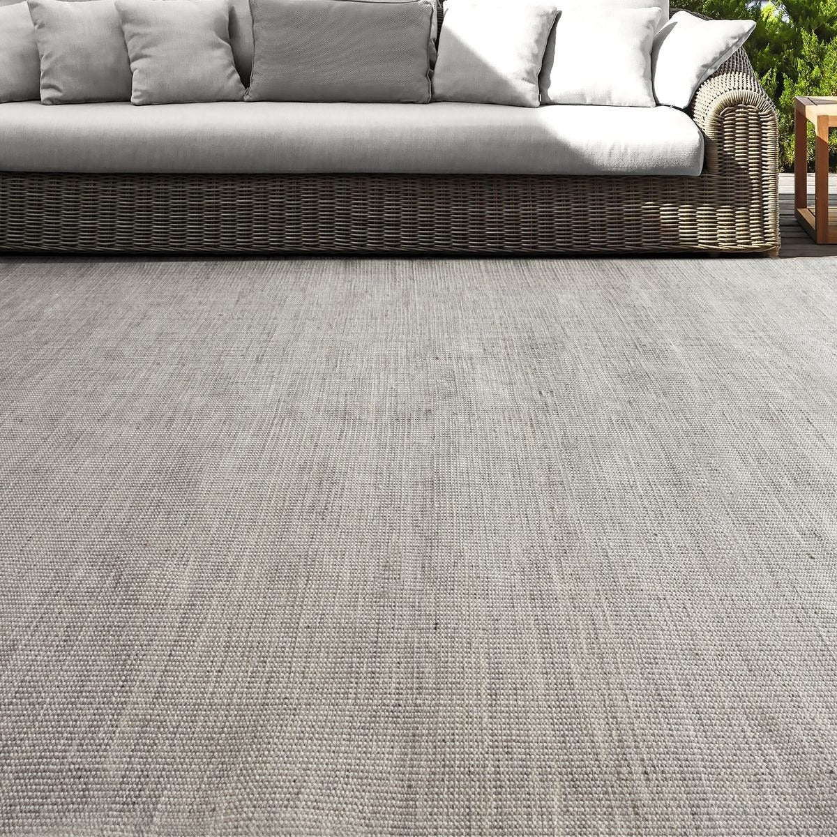 Scranto Indoor-Outdoor Rug – Grey, 244 x 305 cm