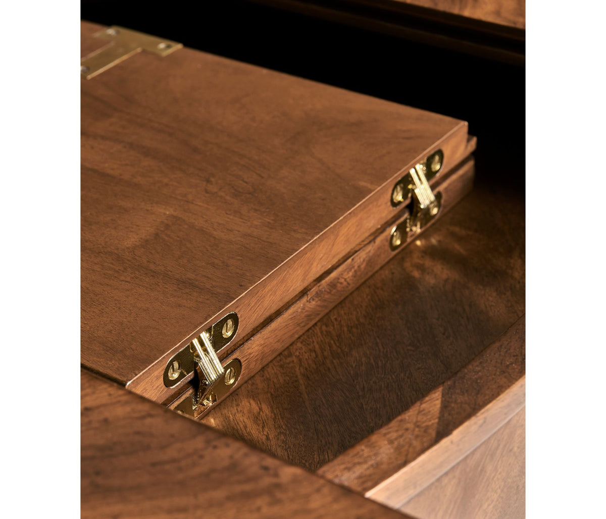 Monarch Round Extending Dining Table – 150–187cm
