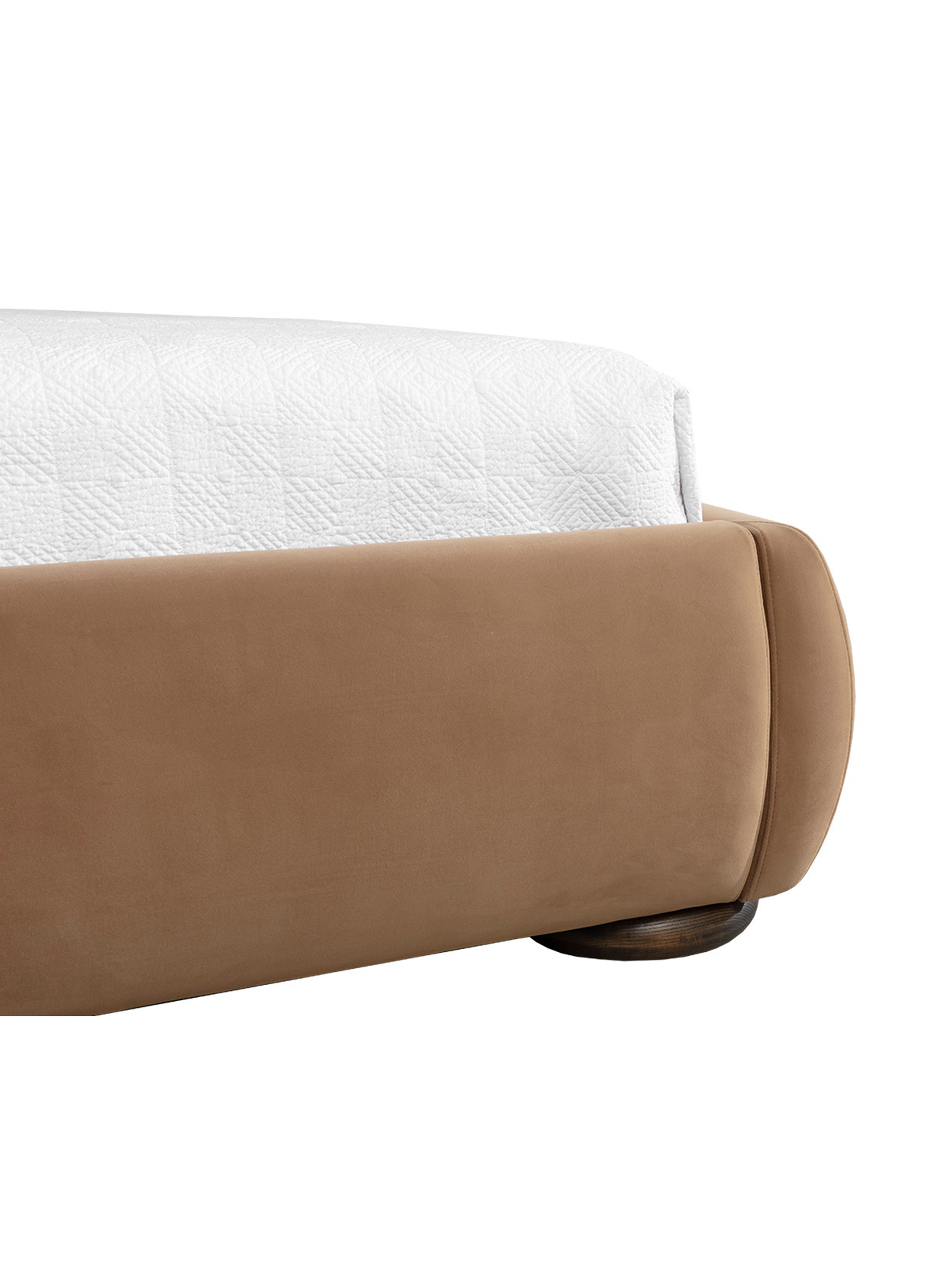 Marin King Bed Camel
