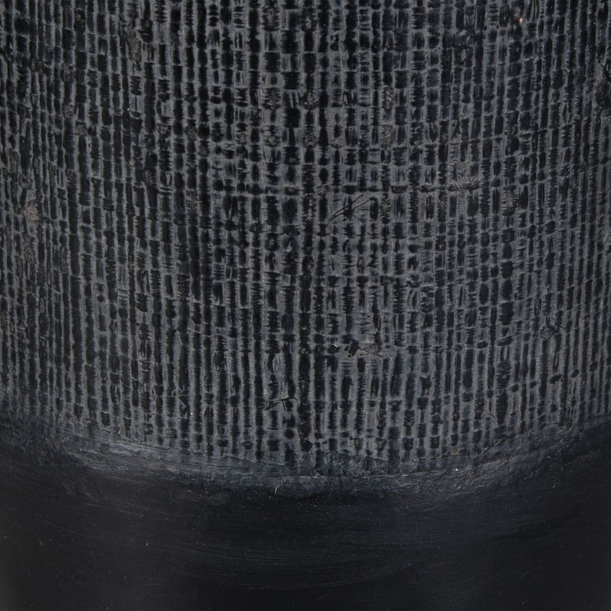 Woven Shadow Vases – Set of 2