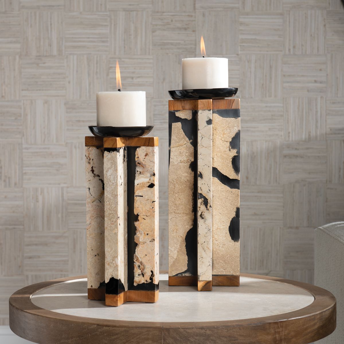 Illini Stone Candleholders – Set of 2