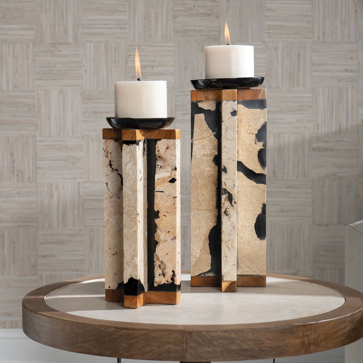 Illini Stone Candleholders – Set of 2
