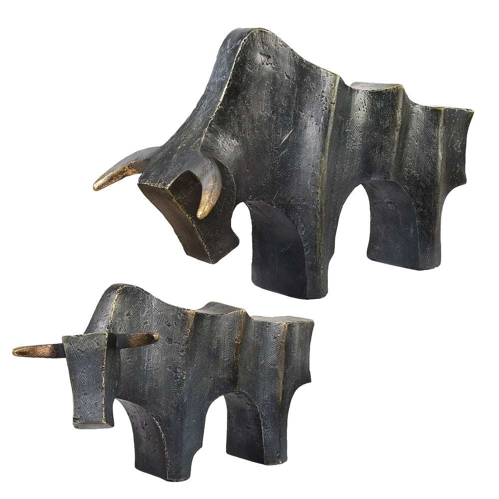 Regal Bull Sculptures – Set of 2