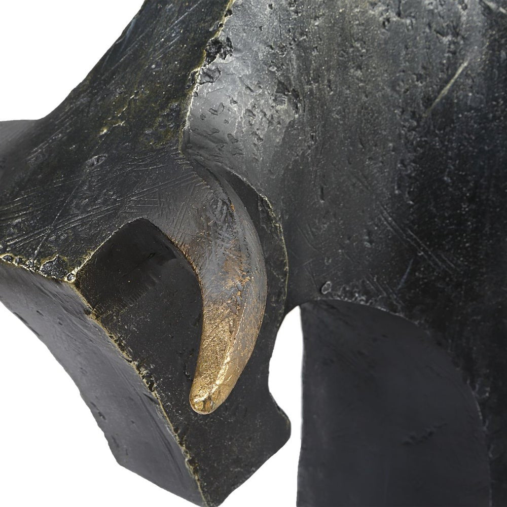 Regal Bull Sculptures – Set of 2