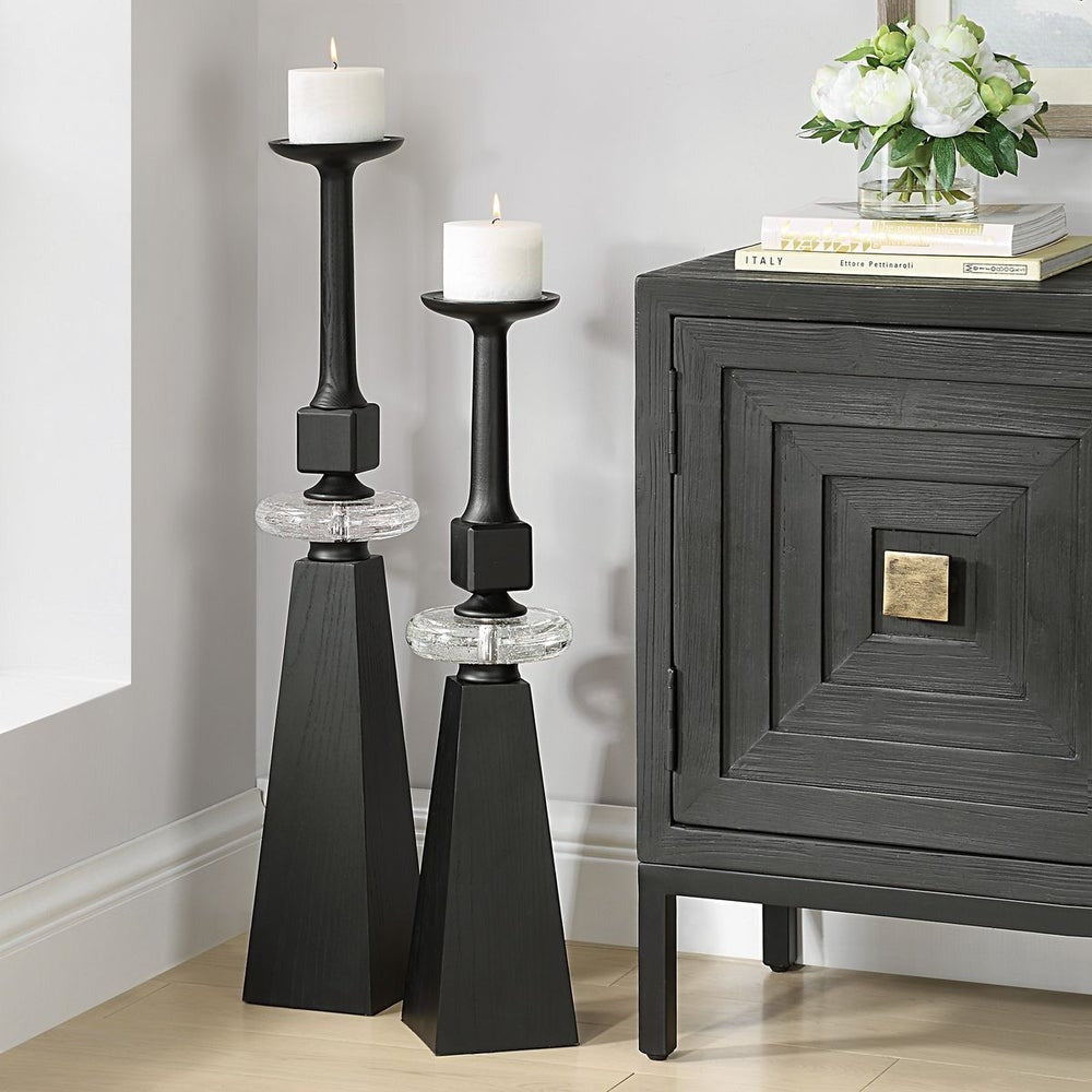 Ebon Glow Candleholders – Set of 2
