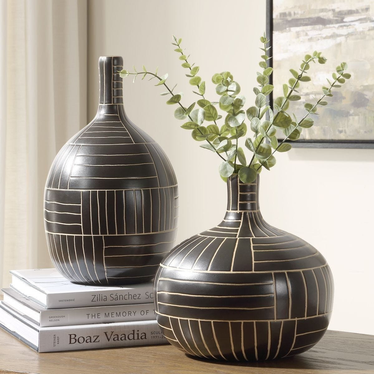 Graphite Stride Geometric Vases – Set of 2