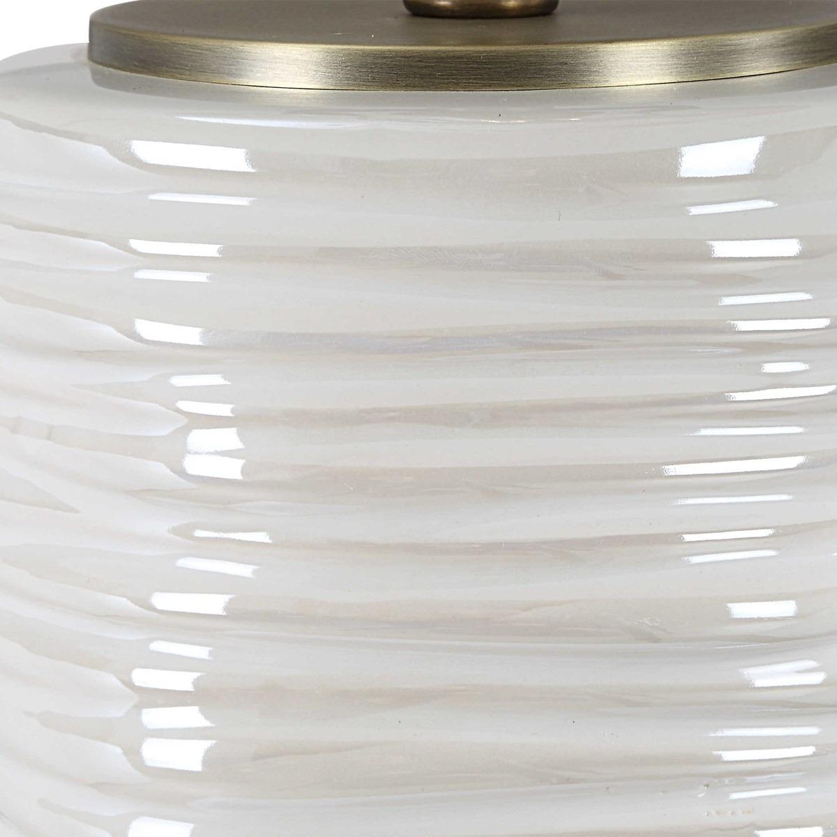 Pavlova Glossy White Table Lamp
