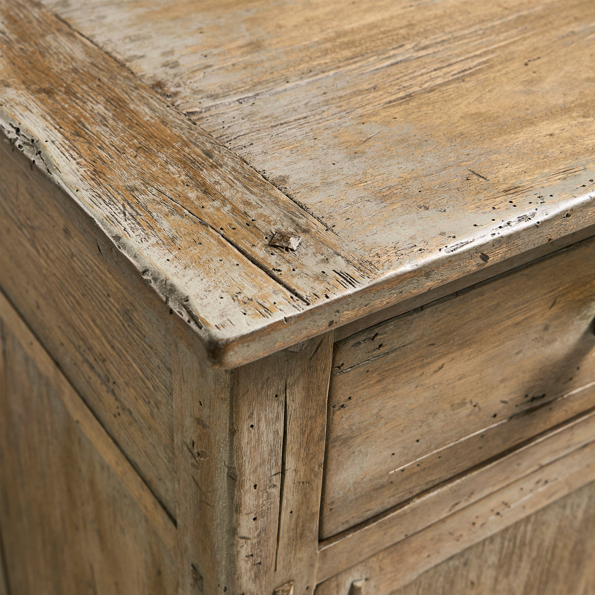 Caldera Sideboard