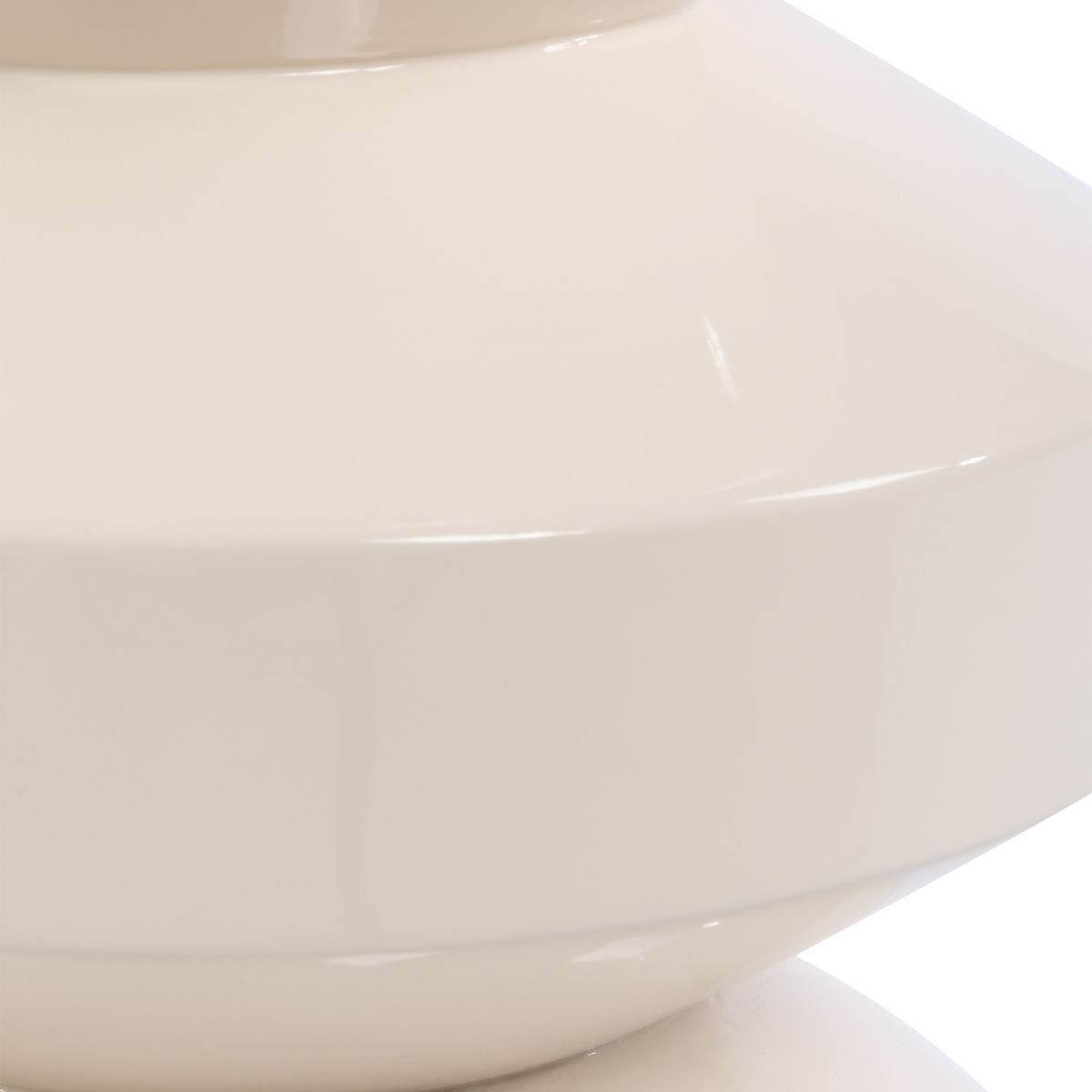 Lyford Modern Accent Table