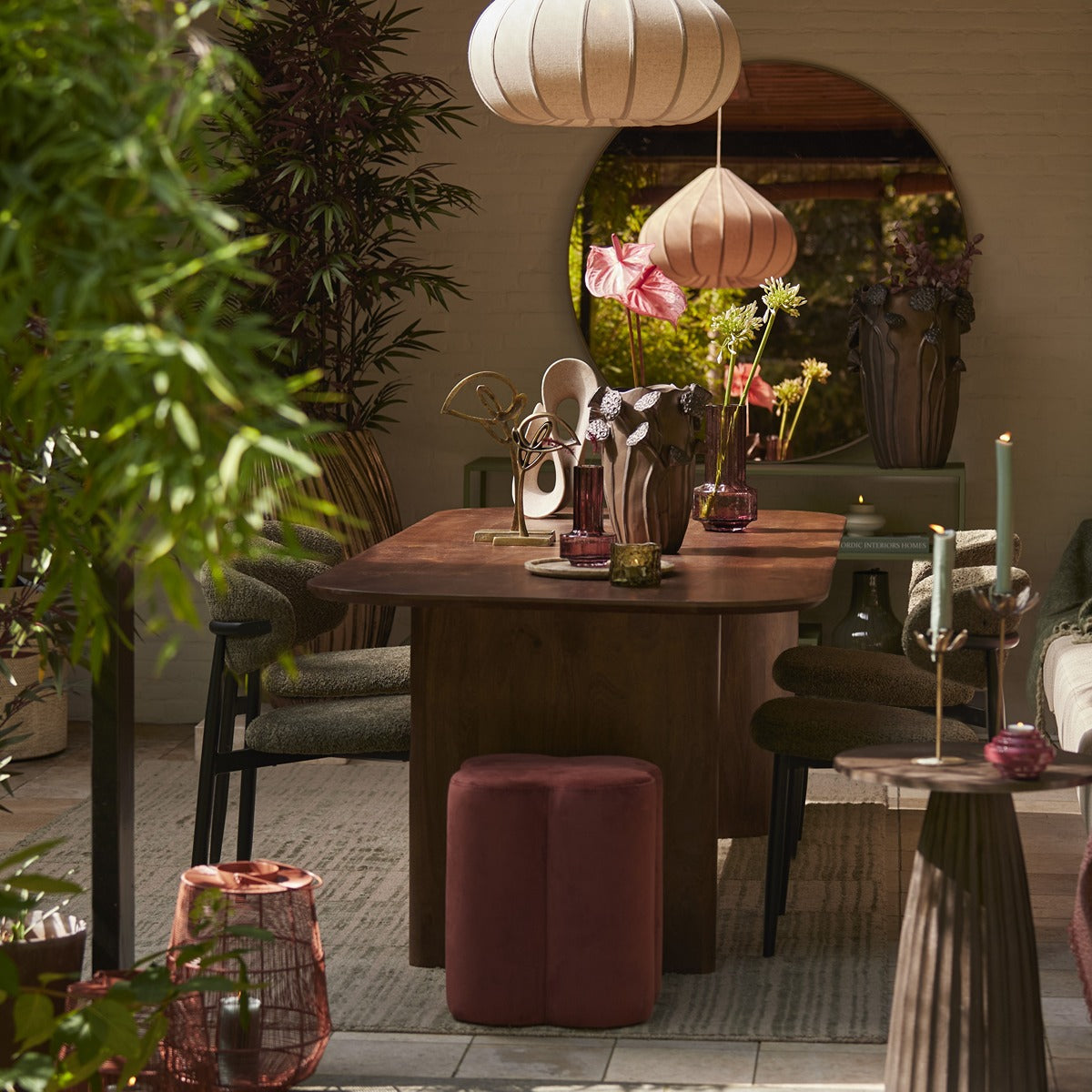 Aymara acacia dining table
