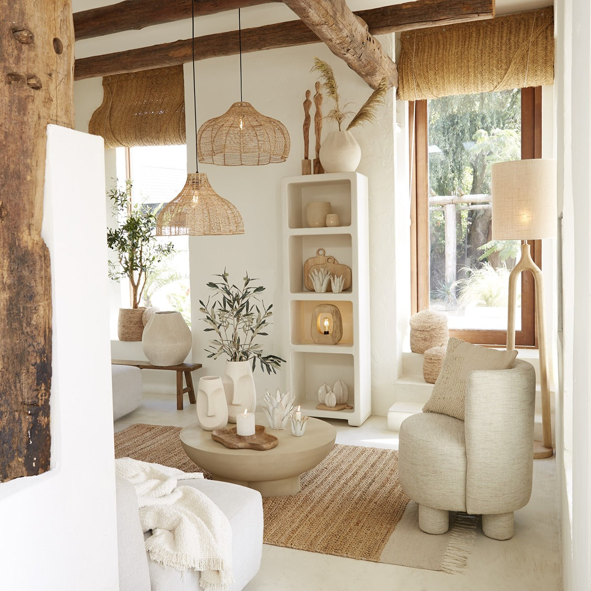 Naluno display cabinet cream