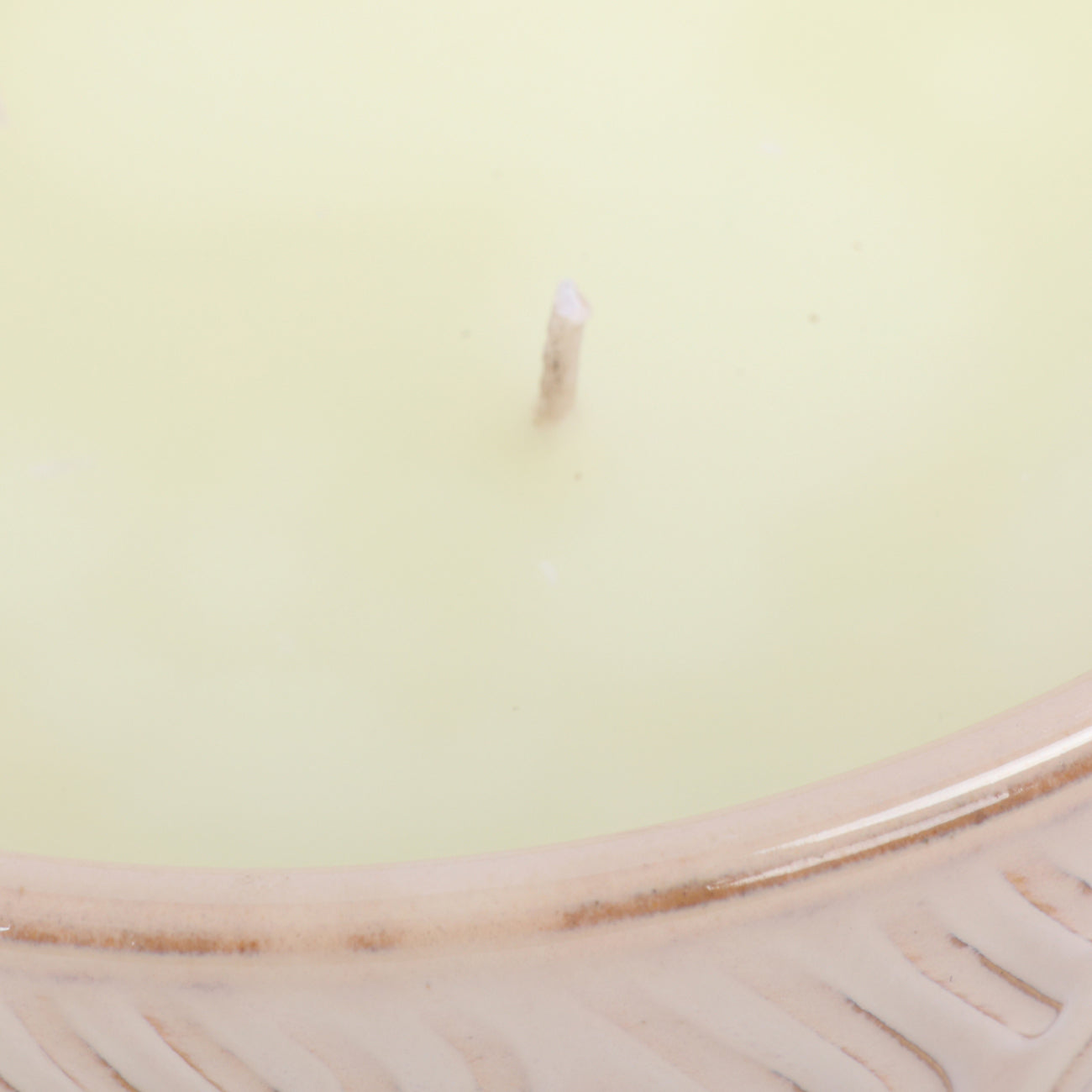 Serena Ceramic Candle Ivory