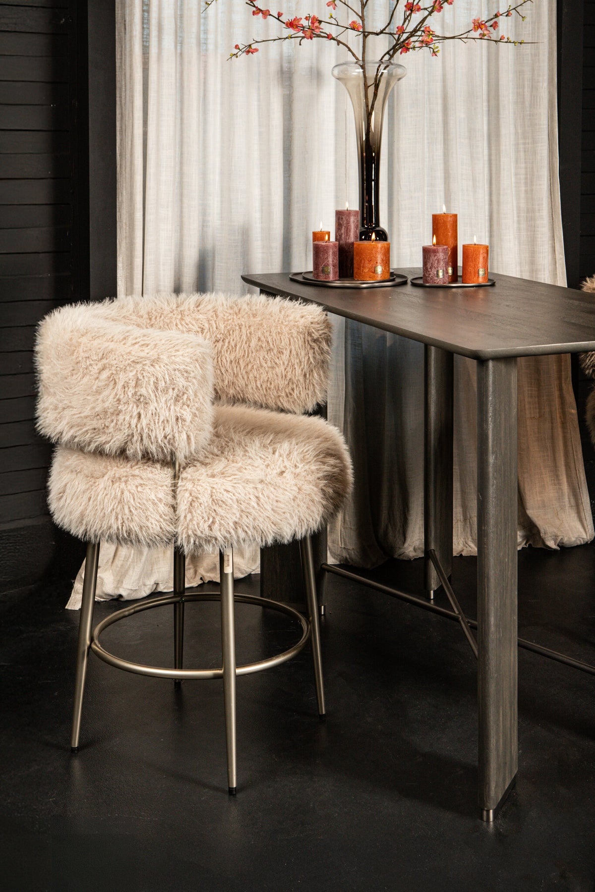 Hair cream fabric bar chair with champagne base