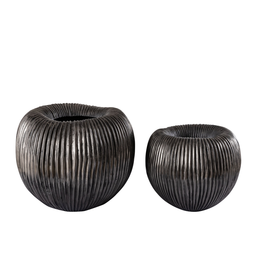 Russel silver brushed aluminium planter