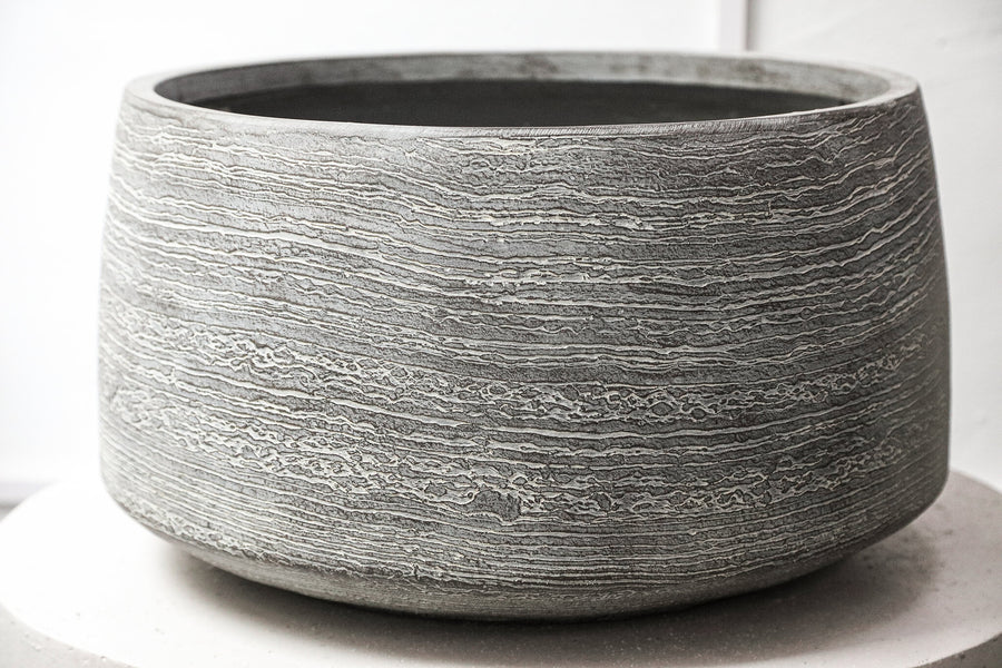 Giulietta grey weatherproof composite planter
