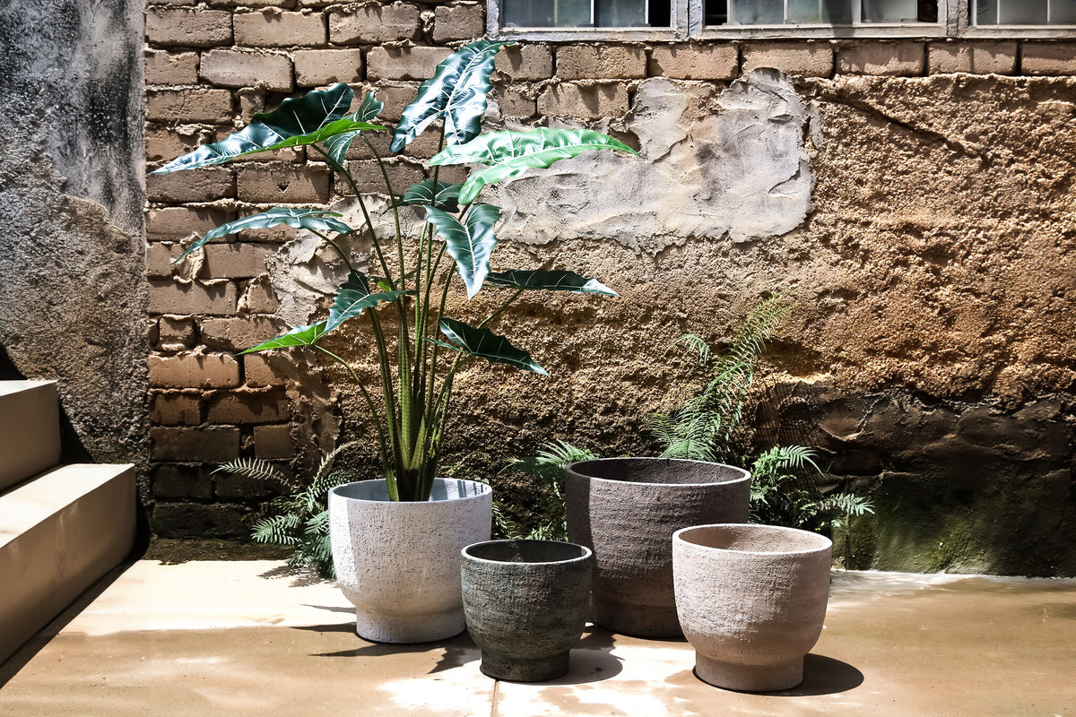 Pride grey cast stone (grc) planter