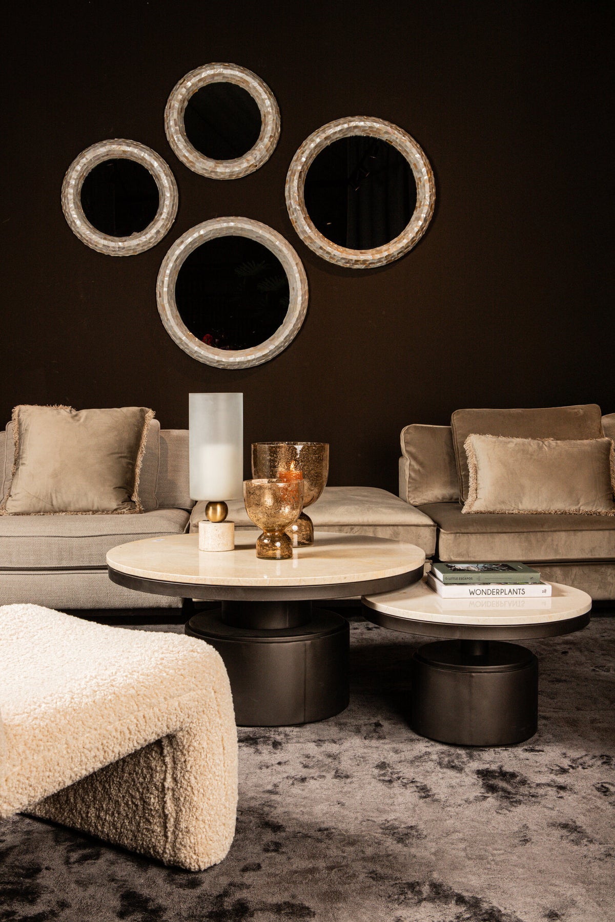 Bregt cream marble coffee table, low, black base