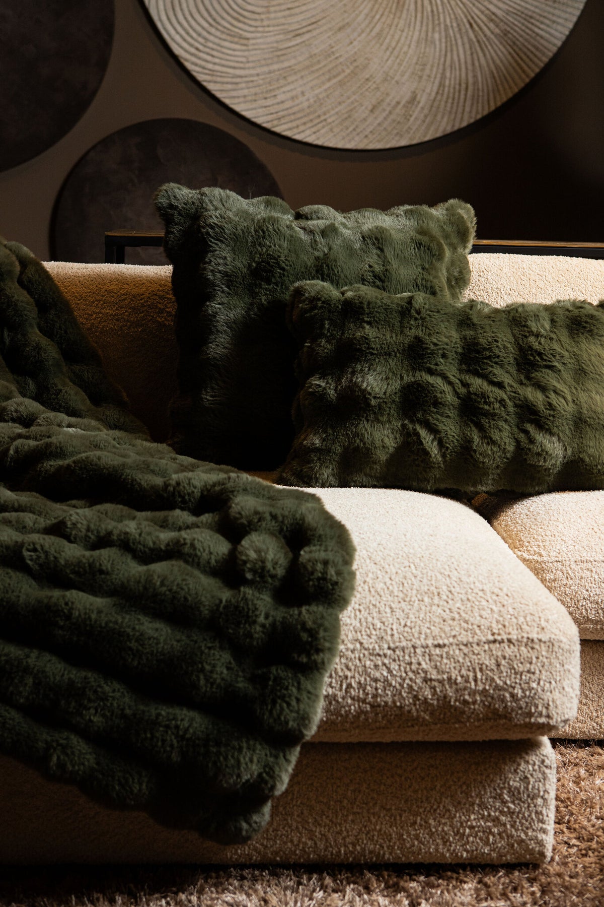 Dunae moss green faux fur throw with dotted pattern