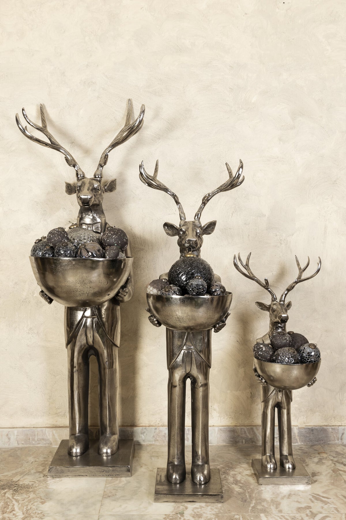 Airen nickel cast aluminium reindeer statue with bowl, small