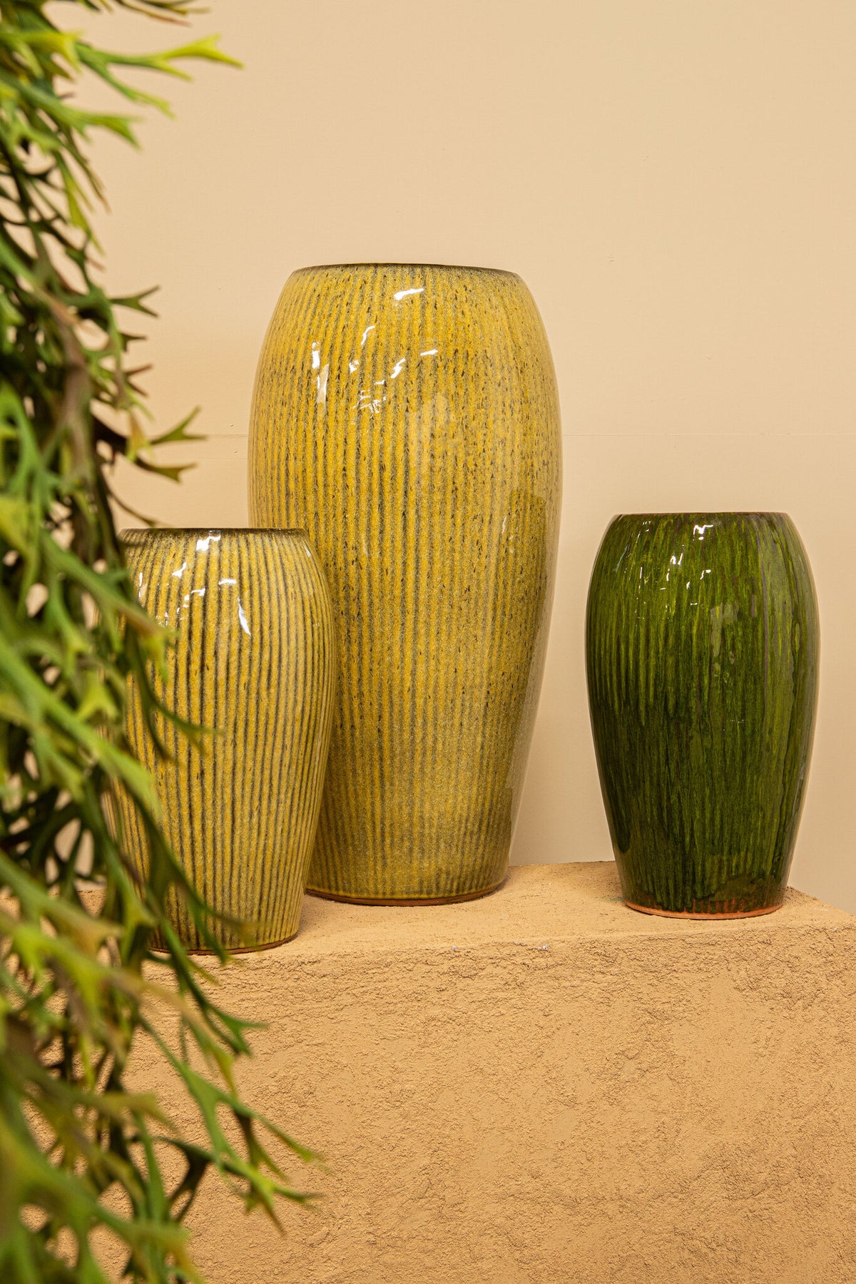 Tamica dark brown stoneware planter, large