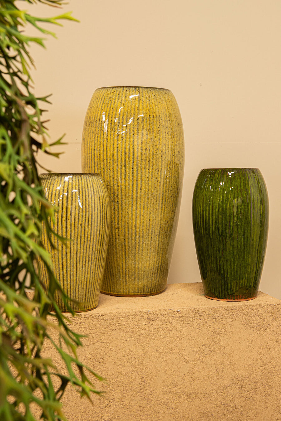 Tamica dark brown stoneware planter, large