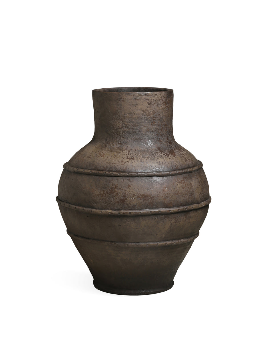 Nakela dark brown vintage fibre cement planter