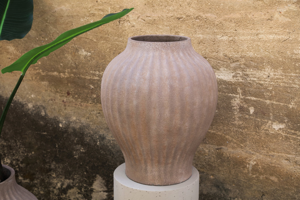 Beautii brown fibre cement ribbed planter, small