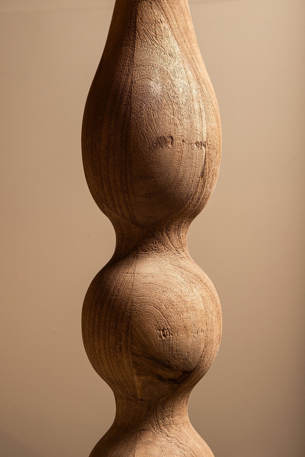 Altus light brown mango wood floor lamp base