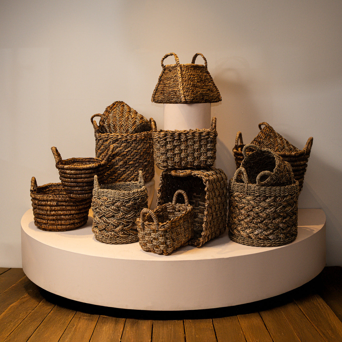 Almir natural seagrass round baskets, set of three