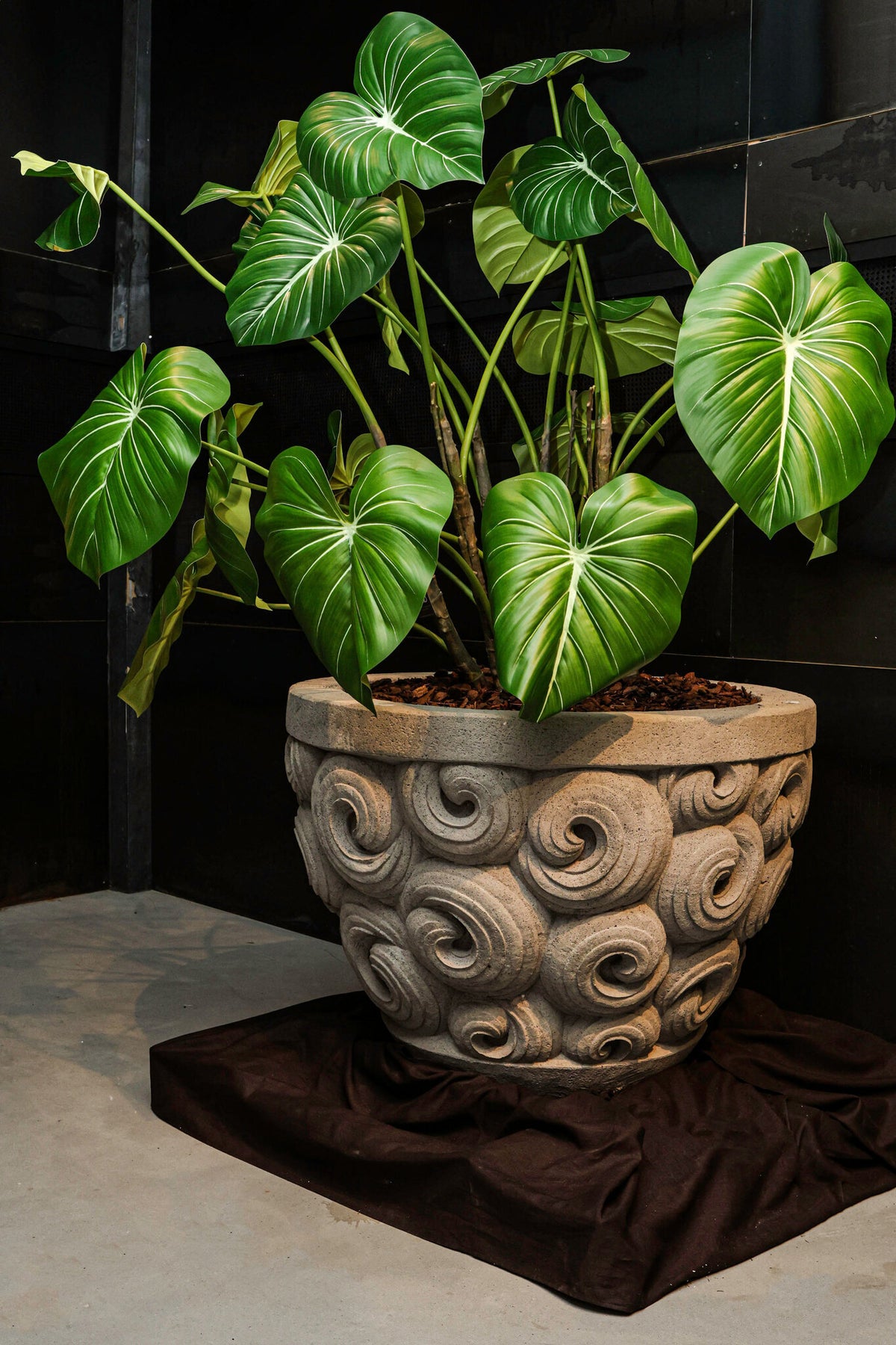 Jersiah grey carved cement planter