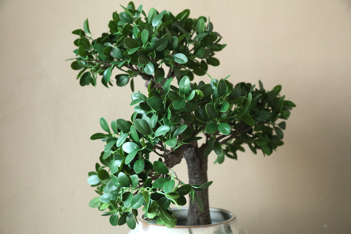 Tree faux green tree