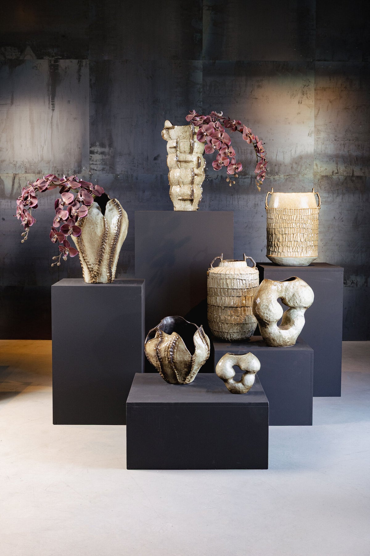 Telise beige ceramic vase, amphora shape with two handles