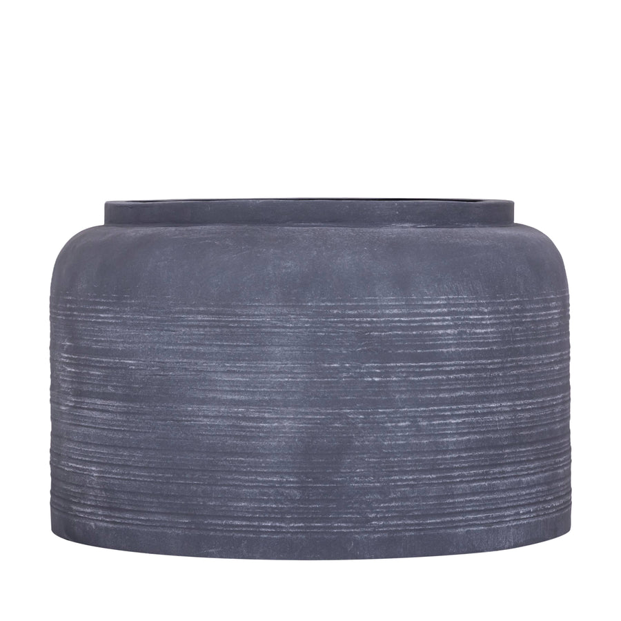 Lavada anthracite iron planter, low