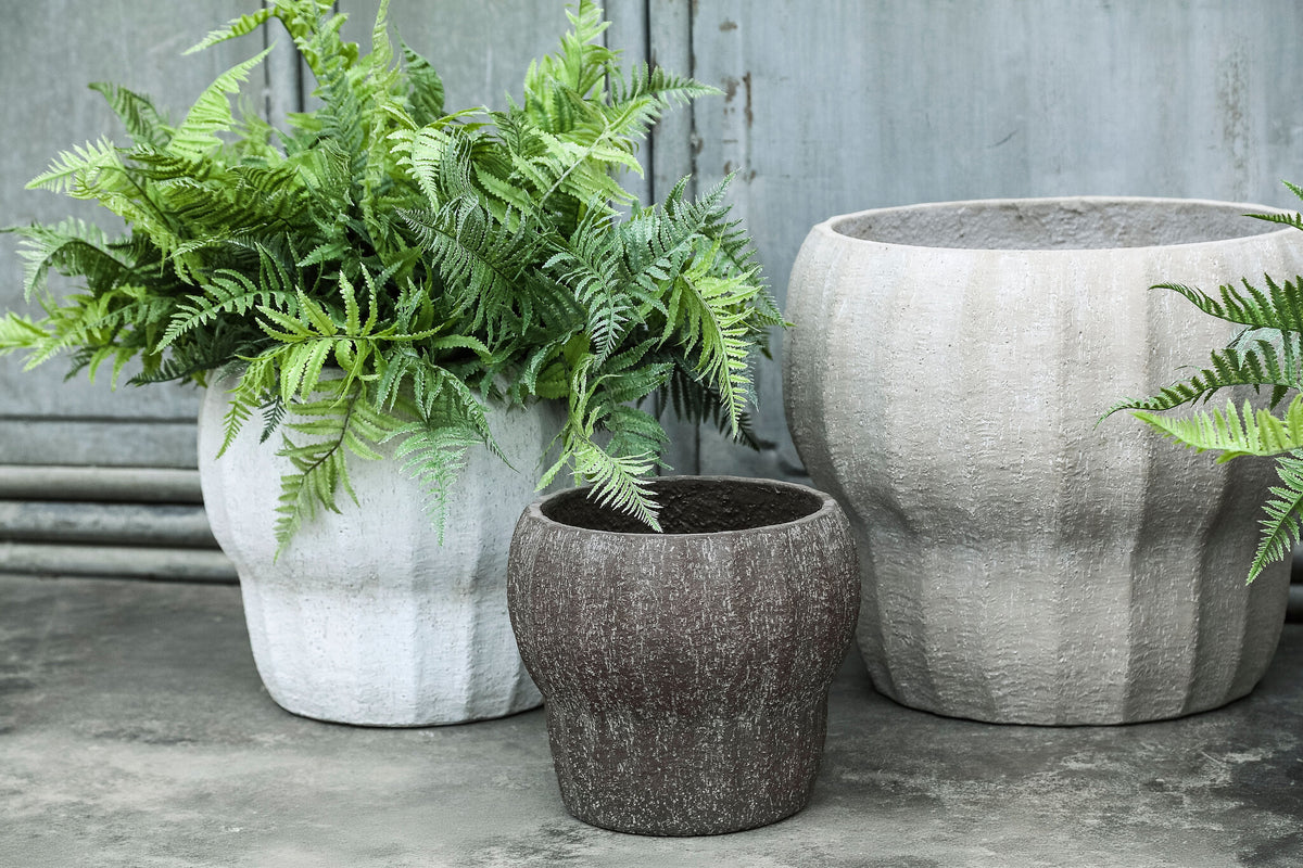 Kimbell cream ribbed concrete planter set