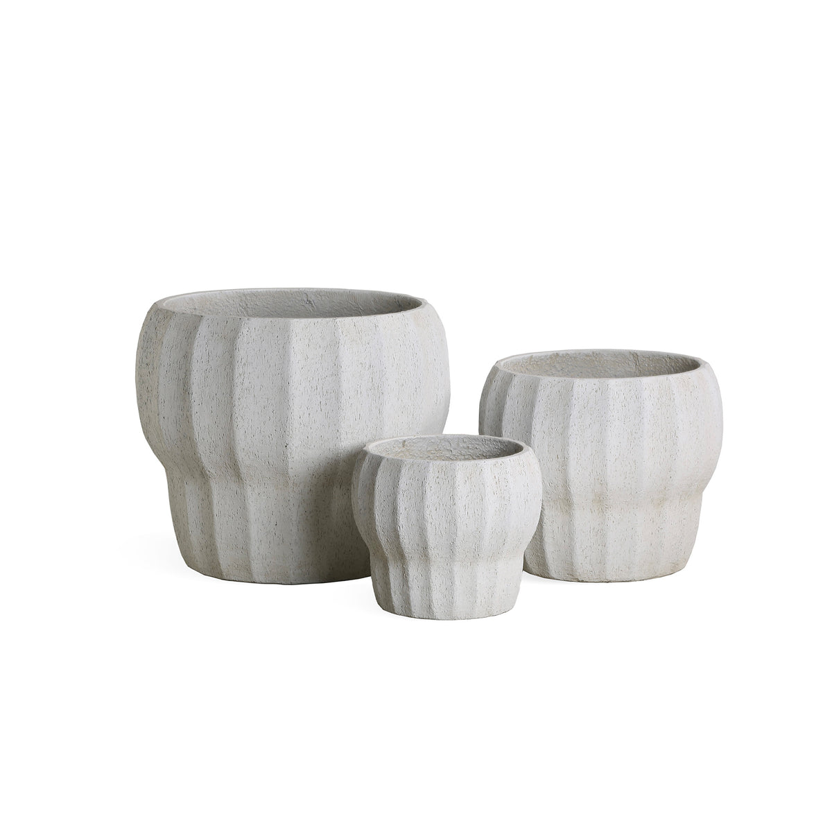 Kimbell white ribbed concrete planter set